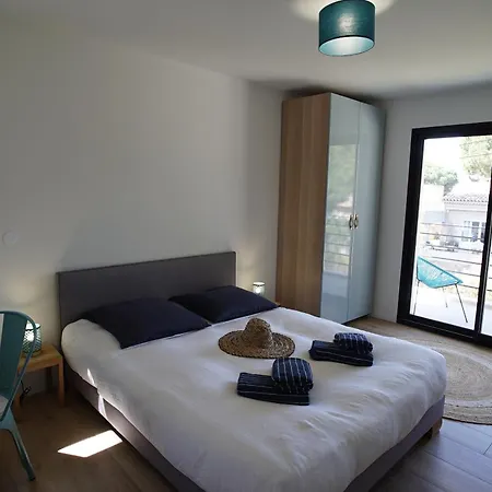 Les Pesquiers Holiday home